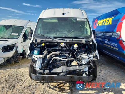 Piąte zdjęcie samochodu w środku: 2023 RAM PROMASTER 3500 DELIVERY VAN VIN:3C6MRVJG3PE512909 - miniatura