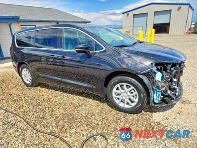 Czwarte zdjęcie samochodu z boku: 2027 CHRYSLER PACIFICA SELECT VIN:2C4RC1BG1VR556572 - miniatura
