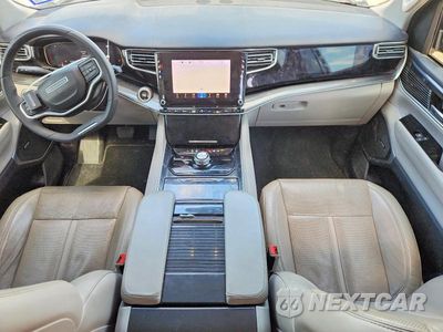Zdjęcie 8 z 14 samochodu: 2023 JEEP WAGONEER L SERIES I VIN:1C4SJSAPXPS511873 - miniatura