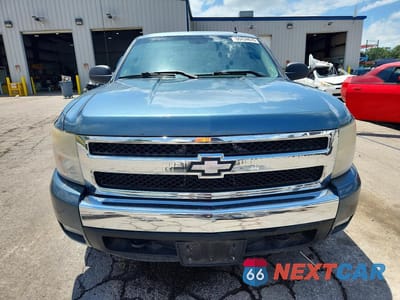Piąte zdjęcie samochodu w środku: 2008 CHEVROLET SILVERADO K1500 VIN:3GCEK13378G121627 - miniatura