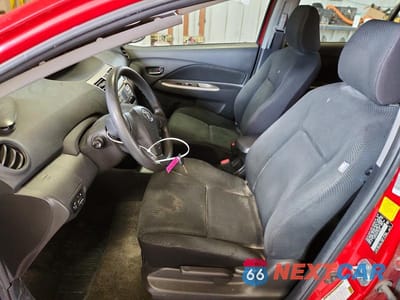 Zdjęcie 7 z 12 samochodu: 2011 TOYOTA YARIS BASE VIN:JTDBT4K3XB1405648 - miniatura