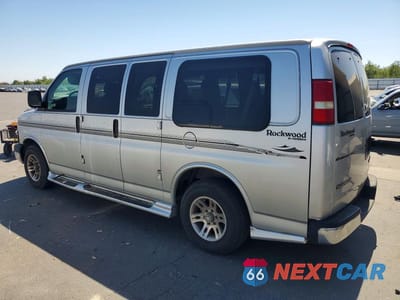Drugie zdjęcie samochodu z przodu: 2004 CHEVROLET EXPRESS G1500 VIN:1GBFG15T041169518 - miniatura