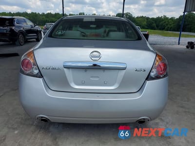Zdjęcie 6 z 12 samochodu: 2008 NISSAN ALTIMA 2.5 VIN:1N4AL21E68C153306 - miniatura