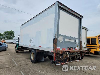 Trzecie zdjęcie samochodu z tyłu: 2009 INTERNATIONAL 4300 BOX TRUCK VIN:1HTMMAALX9H046599 - miniatura