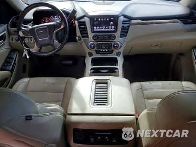 Zdjęcie 8 z 13 samochodu: 2016 GMC YUKON XL DENALI VIN:1GKS2HKJ5GR271542 - miniatura