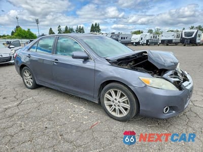 Czwarte zdjęcie samochodu z boku: 2010 TOYOTA CAMRY HYBRID VIN:4T1BB3EK5AU116959 - miniatura