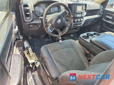 Zdjęcie 8 z 12 samochodu: 2019 RAM 2500 TRADESMAN VIN:3C6MR5AJ2KG539172 - miniatura