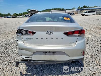 Zdjęcie 6 z 12 samochodu: 2018 HYUNDAI SONATA SPORT VIN:5NPE34AF2JH689440 - miniatura