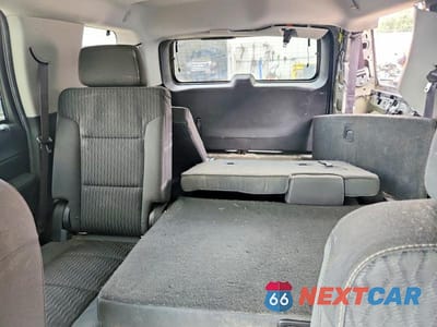 Zdjęcie 10 z 14 samochodu: 2016 CHEVROLET TAHOE C1500 LS VIN:1GNSCAKC6GR171636 - miniatura