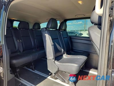 Zdjęcie 11 z 13 samochodu: 2018 MERCEDES-BENZ METRIS VIN:WD4PG2EE5J3489740 - miniatura