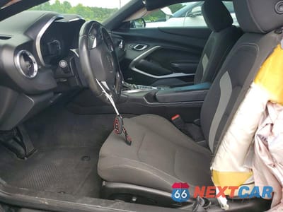 Zdjęcie 7 z 12 samochodu: 2018 CHEVROLET CAMARO LT VIN:1G1FB1RS2J0121136 - miniatura