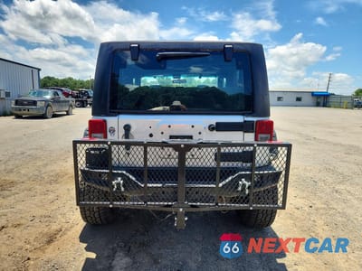 Zdjęcie 6 z 12 samochodu: 2012 JEEP WRANGLER SPORT VIN:1C4AJWAG8CL149758 - miniatura