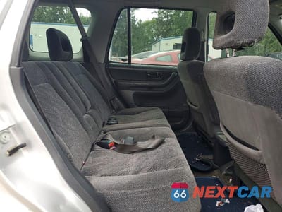 Zdjęcie 11 z 13 samochodu: 2001 HONDA CR-V LX VIN:JHLRD28401S003634 - miniatura