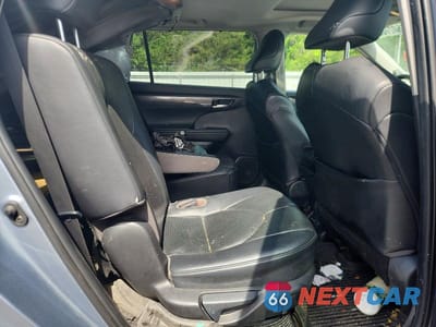 Zdjęcie 11 z 13 samochodu: 2020 TOYOTA HIGHLANDER HYBRID LIMITED VIN:5TDXBRCH4LS002009 - miniatura