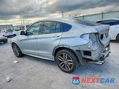 Drugie zdjęcie samochodu z przodu: 2016 BMW X4 XDRIVE28I VIN:5UXXW3C55G0M89588 - miniatura