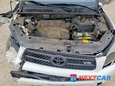 Zdjęcie 11 z 12 samochodu: 2008 TOYOTA RAV4 SPORT VIN:JTMBK32V586043738 - miniatura