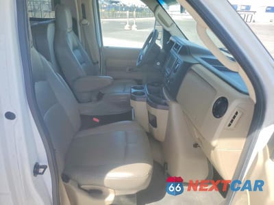 Piąte zdjęcie samochodu w środku: 2024 FORD E350 RV VIN:1FDWE3FN4RDD01940 - miniatura