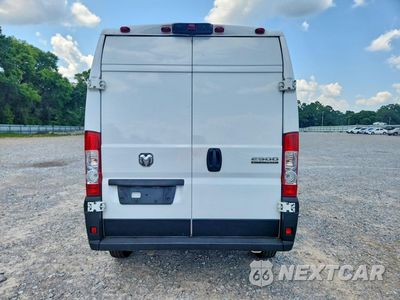 Zdjęcie 6 z 13 samochodu: 2025 RAM PROMASTER VIN:3C6LRVCG7SE511702 - miniatura