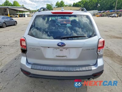 Zdjęcie 6 z 13 samochodu: 2018 SUBARU FORESTER 2.5I VIN:JF2SJABC0JH402429 - miniatura