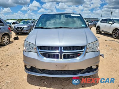 Piąte zdjęcie samochodu w środku: 2017 DODGE GRAND CARAVAN SXT VIN:2C4RDGCG2HR791548 - miniatura
