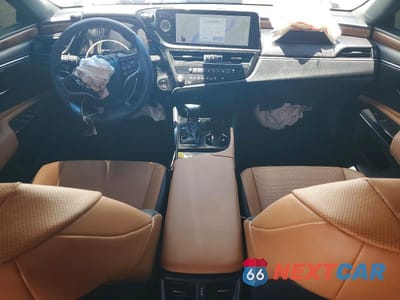 Zdjęcie 8 z 12 samochodu: 2025 LEXUS ES 300H BASE VIN:58ADA1C14SU070545 - miniatura