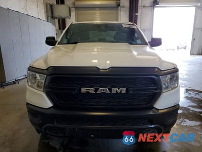 Piąte zdjęcie samochodu w środku: 2021 RAM 1500 TRADESMAN VIN:1C6RRFCG6MN738653 - miniatura