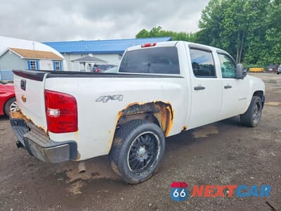 Trzecie zdjęcie samochodu z tyłu: 2013 CHEVROLET SILVERADO K1500 VIN:3GCPKPEA4DG344337 - miniatura