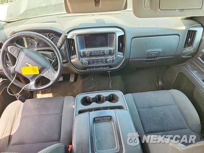 Zdjęcie 8 z 12 samochodu: 2018 CHEVROLET SILVERADO K1500 LT VIN:1GCVKREC8JZ239770 - miniatura