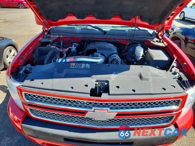 Zdjęcie 11 z 12 samochodu: 2013 CHEVROLET SILVERADO K1500 LT VIN:3GCPKSE21DG234454 - miniatura