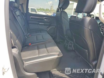 Zdjęcie 10 z 12 samochodu: 2022 RAM 1500 LARAMIE VIN:1C6SRFRT8NN136232 - miniatura