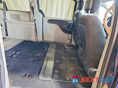 Zdjęcie 11 z 13 samochodu: 2013 DODGE GRAND CARAVAN SXT VIN:2C4RDGCG6DR626175 - miniatura