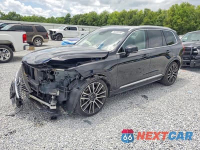 2025 VOLVO XC90 ULTRA YV4062PG3S1389482 - główne zdjęcie licytacji z USA - miniatura
