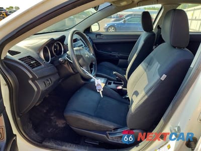 Zdjęcie 7 z 13 samochodu: 2010 MITSUBISHI LANCER DE VIN:JA32U1FU2AU018019 - miniatura
