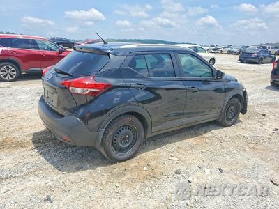 Trzecie zdjęcie samochodu z tyłu: 2019 NISSAN KICKS S VIN:3N1CP5CUXKL547418 - miniatura