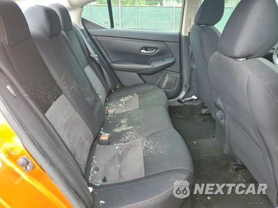 Zdjęcie 10 z 12 samochodu: 2023 NISSAN SENTRA SR VIN:3N1AB8DV4PY231571 - miniatura