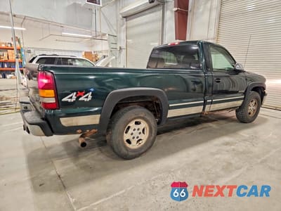 Trzecie zdjęcie samochodu z tyłu: 2002 CHEVROLET SILVERADO K1500 VIN:1GCEK14T92Z219760 - miniatura