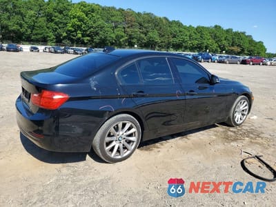 Trzecie zdjęcie samochodu z tyłu: 2015 BMW 320 I VIN:WBA3B1G57FNT07253 - miniatura