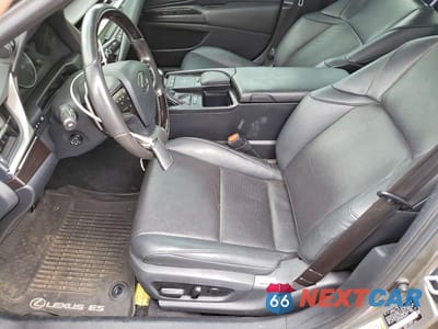 Zdjęcie 7 z 12 samochodu: 2019 LEXUS ES 350 VIN:58ABZ1B16KU038410 - miniatura