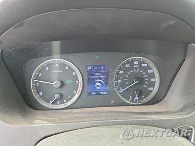 Zdjęcie 9 z 12 samochodu: 2015 HYUNDAI SONATA SPORT VIN:5NPE34AF9FH073936 - miniatura