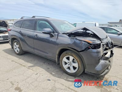 Czwarte zdjęcie samochodu z boku: 2022 TOYOTA HIGHLANDER HYBRID LE VIN:5TDBBRCH7NS550339 - miniatura