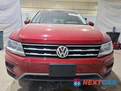 Piąte zdjęcie samochodu w środku: 2021 VOLKSWAGEN TIGUAN SE VIN:3VV2B7AX2MM040432 - miniatura