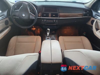 Zdjęcie 8 z 12 samochodu: 2012 BMW X5 XDRIVE35D VIN:5UXZW0C57CL664438 - miniatura