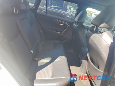 Zdjęcie 11 z 13 samochodu: 2020 TOYOTA RAV4 XSE VIN:JTMEWRFV3LD551144 - miniatura