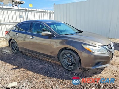 Czwarte zdjęcie samochodu z boku: 2016 NISSAN ALTIMA 2.5 S VIN:1N4AL3APXGN305453 - miniatura