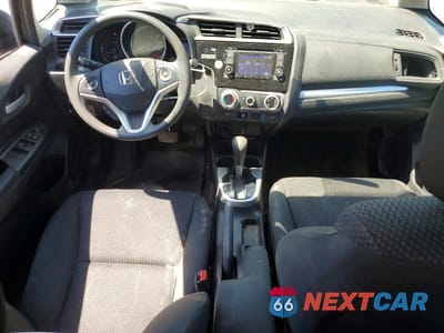 Zdjęcie 8 z 12 samochodu: 2020 HONDA FIT LX VIN:3HGGK5H48LM710487 - miniatura