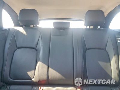 Zdjęcie 10 z 13 samochodu: 2018 JAGUAR F-PACE PREMIUM VIN:SADCJ2GX4JA236739 - miniatura