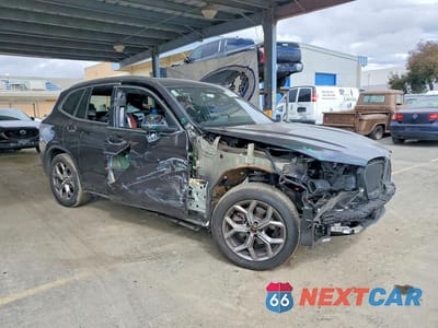 Czwarte zdjęcie samochodu z boku: 2024 BMW X3 XDRIVE30I VIN:5UX53DP07R9W09541 - miniatura