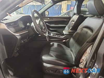Zdjęcie 7 z 13 samochodu: 2026 JEEP GRAND CHEROKEE LIMITED VIN:1C4RJHBR9TC261158 - miniatura