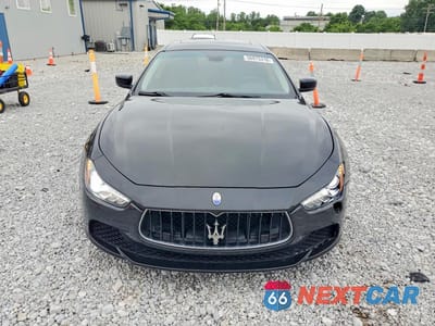 Piąte zdjęcie samochodu w środku: 2014 MASERATI GHIBLI S VIN:ZAM57RTA4E1083374 - miniatura