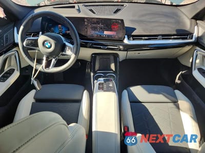 Zdjęcie 8 z 13 samochodu: 2026 BMW X1 XDRIVE28I VIN:WBX73EF07T5540434 - miniatura
